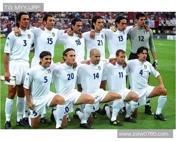 2000年欧洲杯经典解说回顾球场上的激情与荣耀交织的瞬间