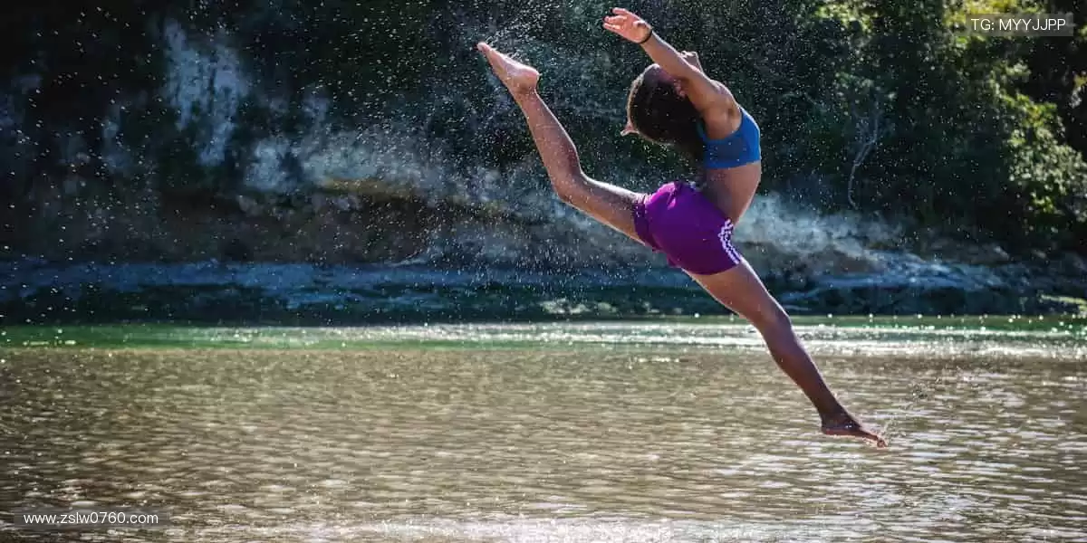 🎮一键开启赛事狂欢，做云端最燃观众！